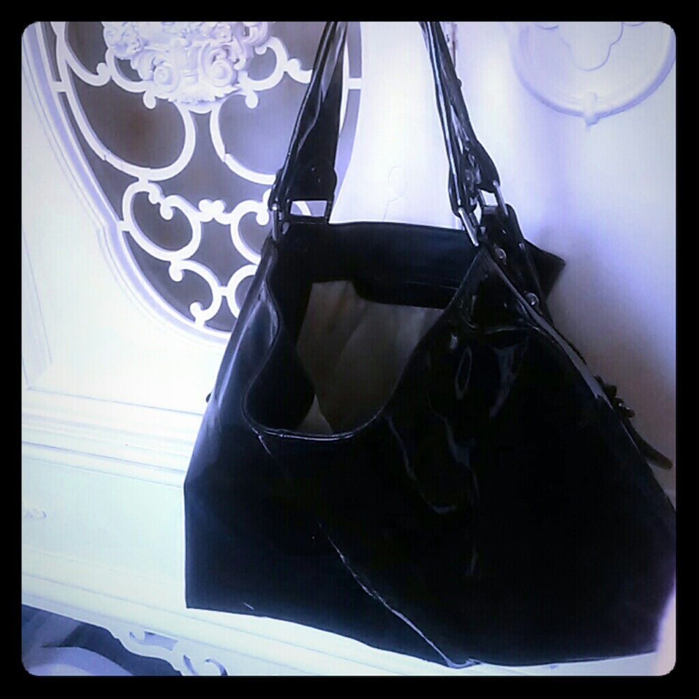 50% off Stuart Weitzman patent leather purse